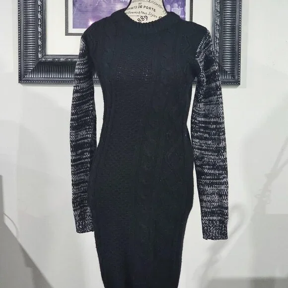 Seduction - Picture 1 of 3